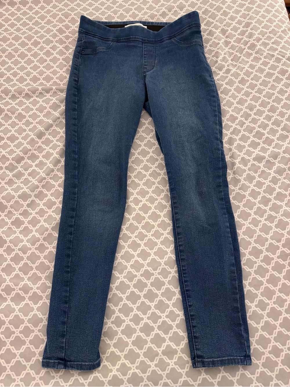 Old Navy Super Skinny Mid-Rise Jeggings Size 4